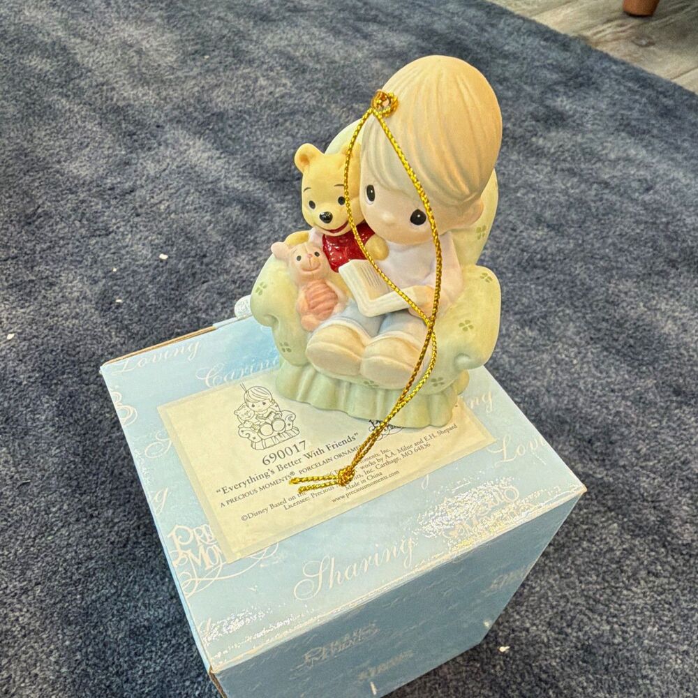 Precious Moments Disney Winnie the Pooh & Piglet Porcelain Ornament 690017 2006